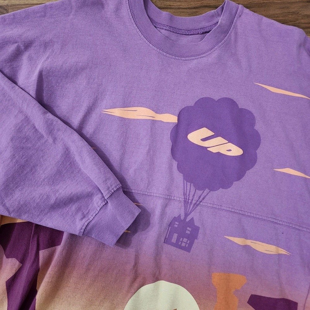 Disney Parks Paradise Falls KevinUp Spirit Jersey Long-Sleeve Shirt Size Medium
